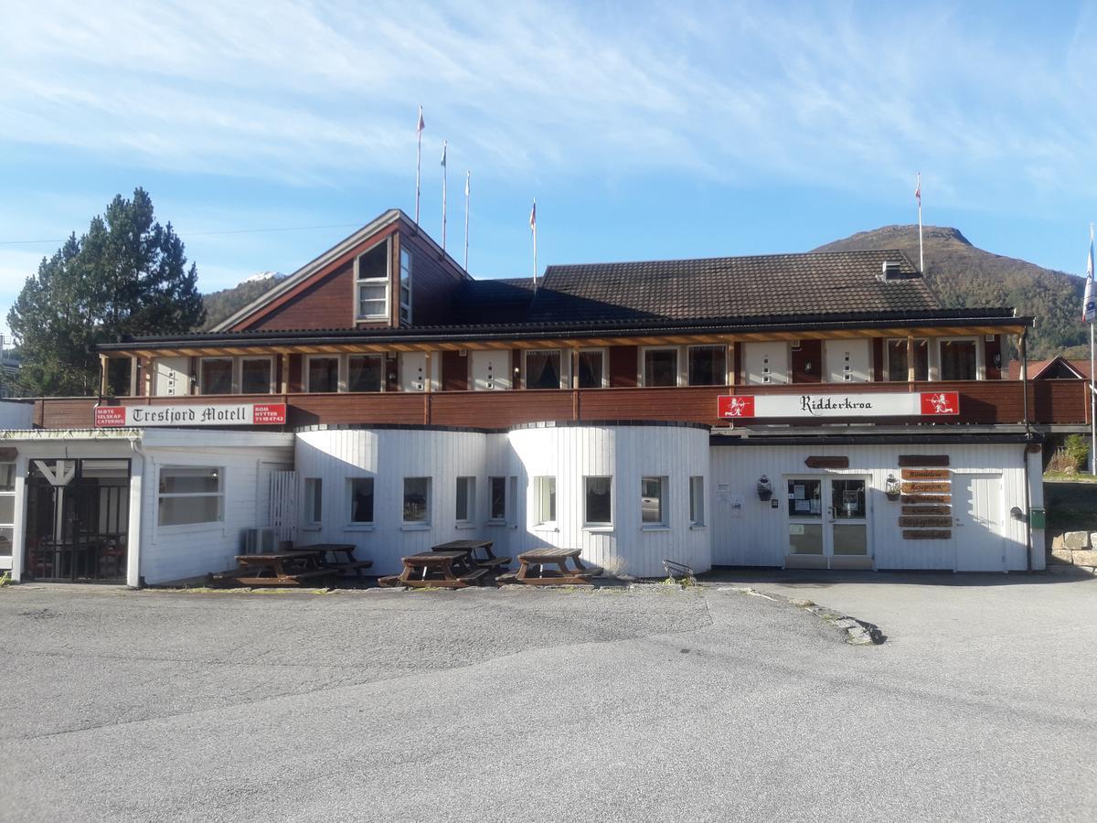 Мотель Ridderkroa Tresfjord Экстерьер фото